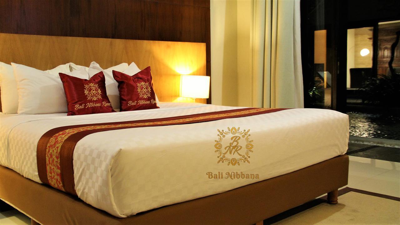 The Nibbana Villas Seminyak Esterno foto