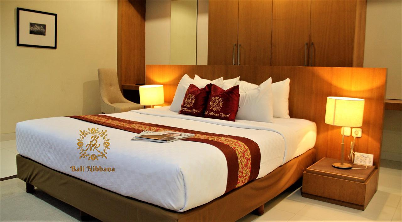 The Nibbana Villas Seminyak Esterno foto
