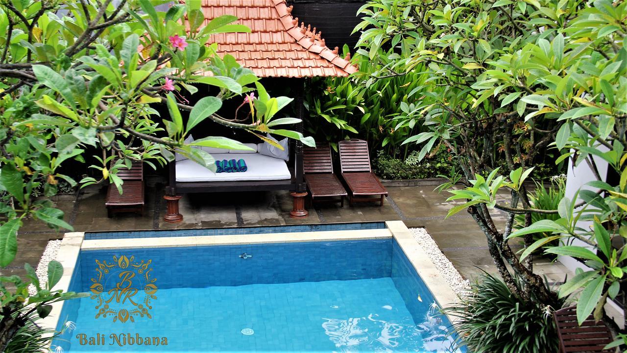 The Nibbana Villas Seminyak Esterno foto