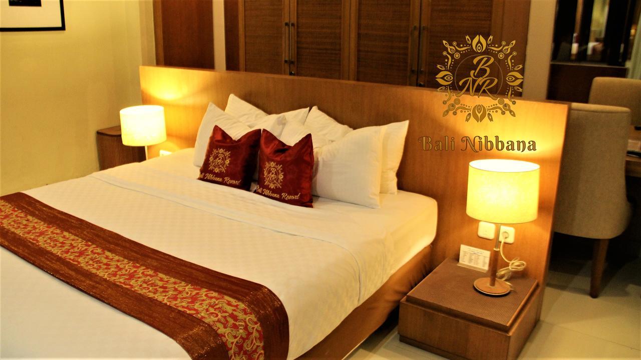 The Nibbana Villas Seminyak Esterno foto