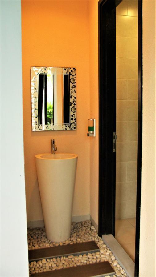 The Nibbana Villas Seminyak Esterno foto